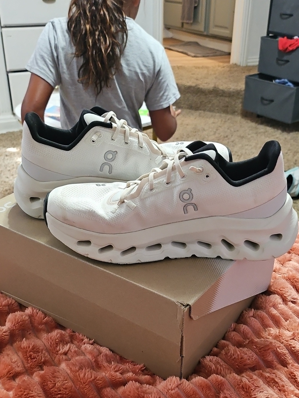 On Running Cloudmonster White/Black Sneakers